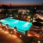 Petinaros Mykonos Town