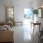 Hotel Petinaros