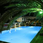 Szálloda Petinaros 4*