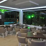 Hotel Petinaros 4*