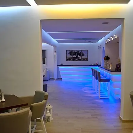 Petinaros 4* Mykonos Town