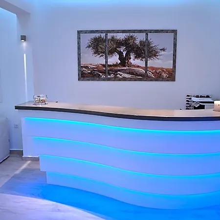 Petinaros 4*
