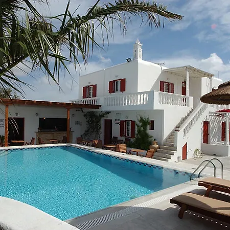 Hotel Petinaros