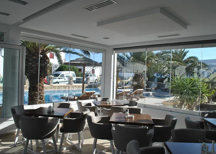 Petinaros Mykonos Town